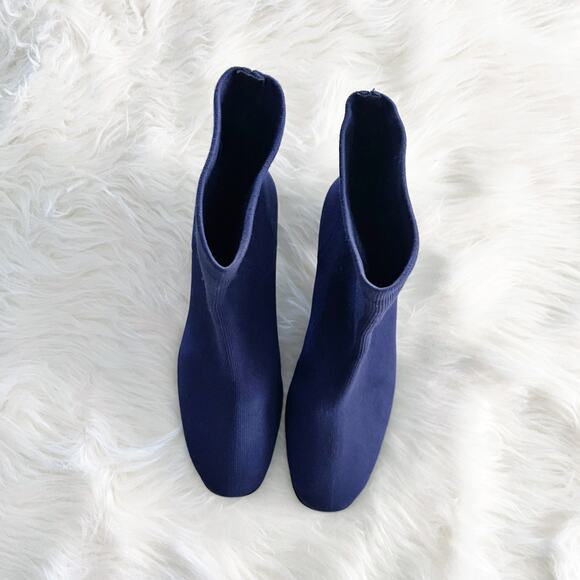 Via Spiga Verena Stretch Knit Sock Booties - Picture 5 of 10